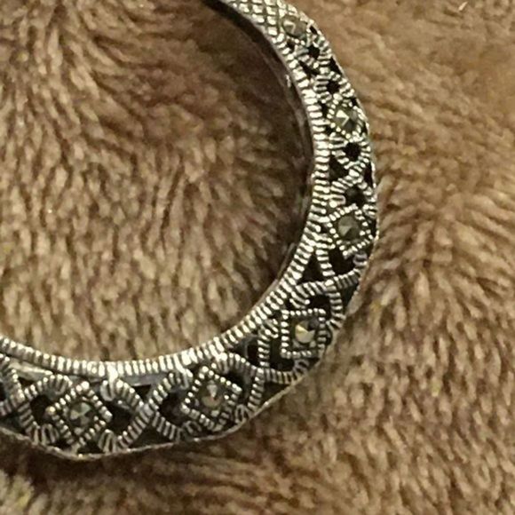 Vintage Sterling Silver Marcasite Cut Out Hinge Back Classic Hoops Earrings - Picture 3 of 11